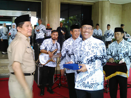 Pencarian PGRI Takalar - Persatuan Guru Republik Indonesia Cabang Kabupaten Takalar